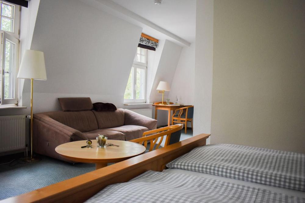 קורסוואנדט Meeressterne Hotel Idyll Am Wolgastsee מראה חיצוני תמונה