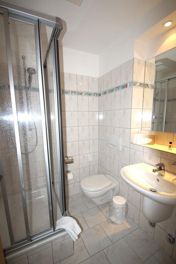 קורסוואנדט Meeressterne Hotel Idyll Am Wolgastsee מראה חיצוני תמונה